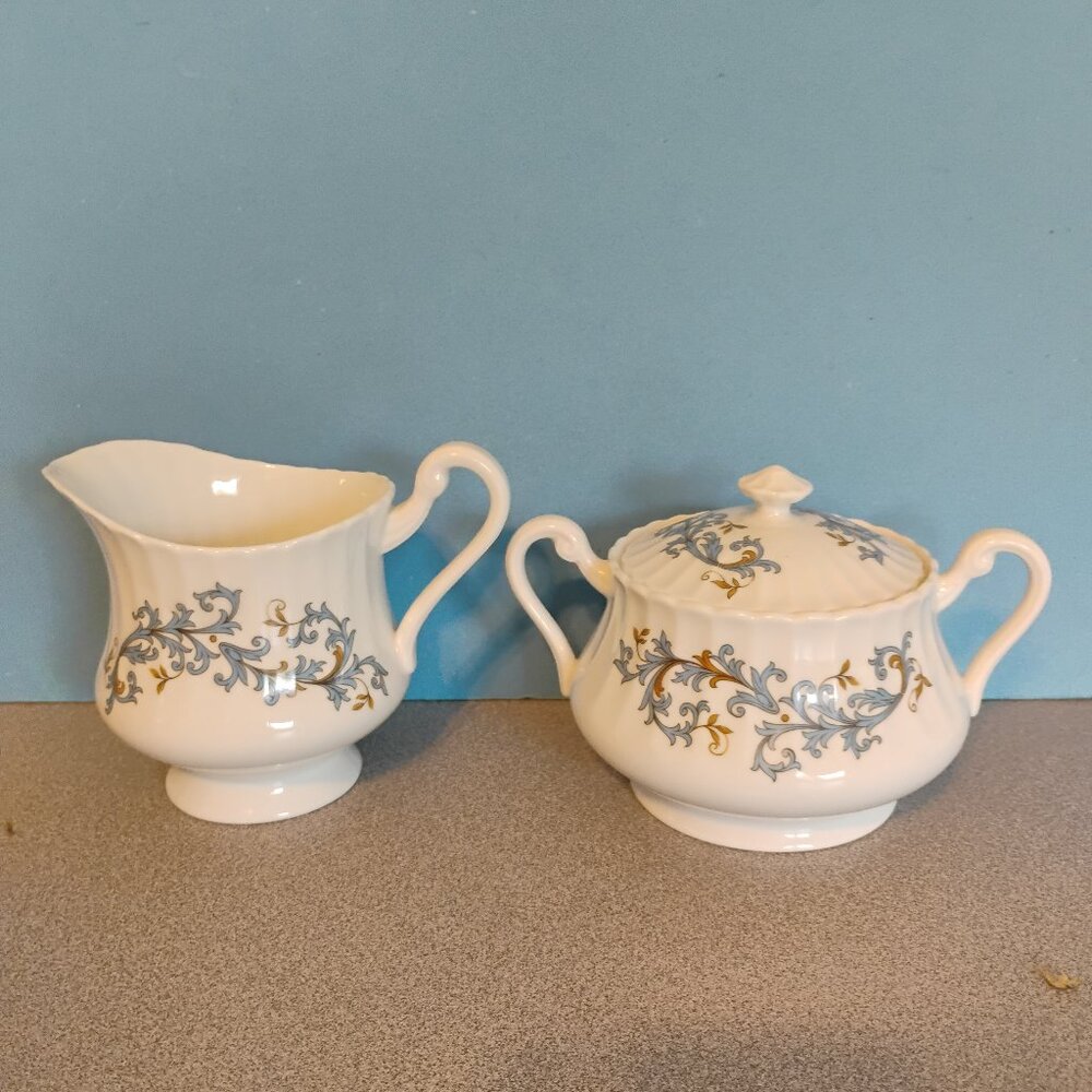 Royal Standard Scroll Pattern Sugar and Creamer, Vintage